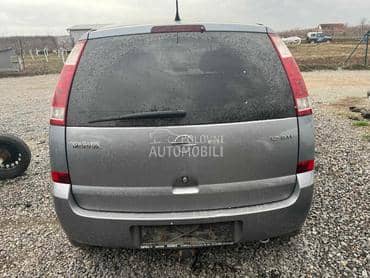 gepek vrata za Opel Meriva od 2003. do 2010. god.