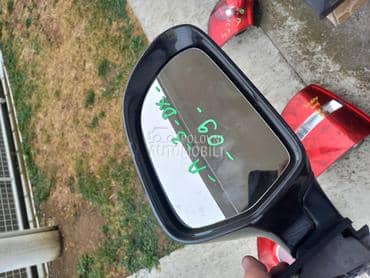 desni retrovizor za Audi A3 od 2007. do 2012. god.