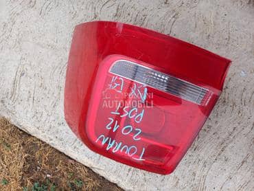 desna lampa za Volkswagen Touran od 2010. do 2015. god.