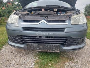 Prednji branik za Citroen C4