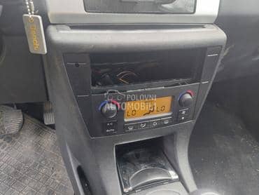 Komande, prekidači i tasteri za Citroen C4