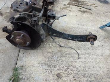 Zadnji trap mk1 hedzbek za Ford Focus od 2001. do 2004. god.