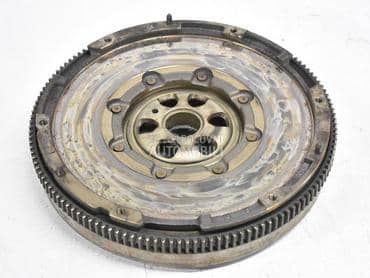 Zamajac 1.6 2.0 TDI TSI za Volkswagen Touran od 2003. do 2016. god.