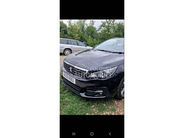 Branik za Peugeot 308 od 2017. do 2021. god.
