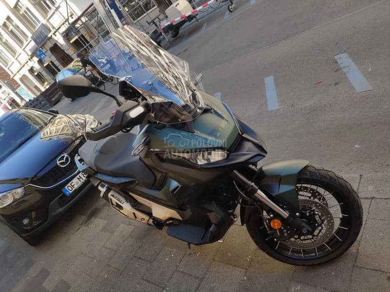 Honda X adv