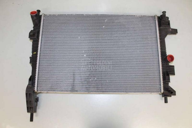 Hladnjak 1.4 1.6 1.8 CDTI