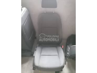 enterijer za Audi A4 od 2001. do 2009. god.