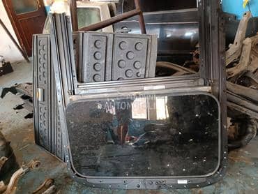 panorama za Volkswagen Touran od 2003. do 2008. god.