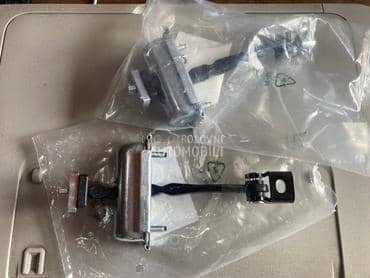 granicnik vrata prednji nov za Opel Corsa D