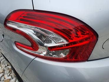 stop lampa za Peugeot 208 od 2012. do 2015. god.