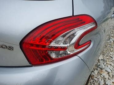stop lampa za Peugeot 208 od 2012. do 2015. god.