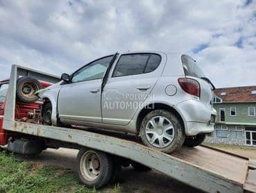 zadnja vrata za Toyota Yaris