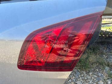 Stop svetlo na gepeku za Peugeot 308 od 2015. do 2019. god.