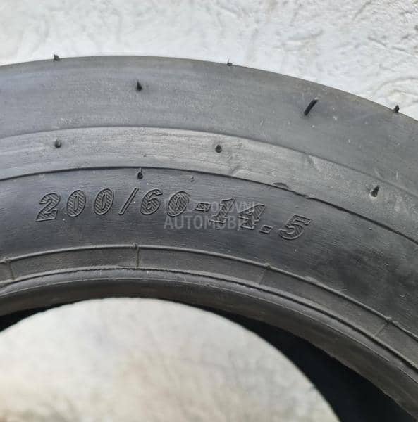 Ostalo 200/60 R14.5