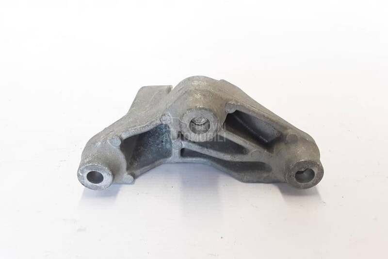 Nosač motora 1.9 1.5 dCi
