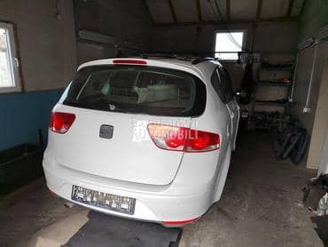 Seat Altea XL 2011. god. -  kompletan auto u delovima