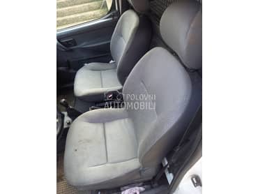 Sedišta,pojas,ručica,pregrada za Citroen Berlingo