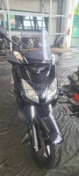 Yamaha X Max 125 ie