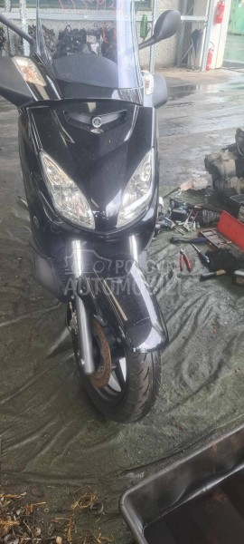Yamaha X Max 125 ie