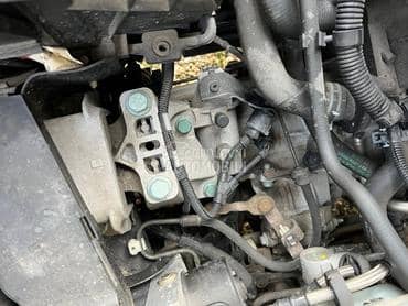 Menjac sa 5 Brzina 1.6 Benz za Audi A3 od 1998. do 2005. god.