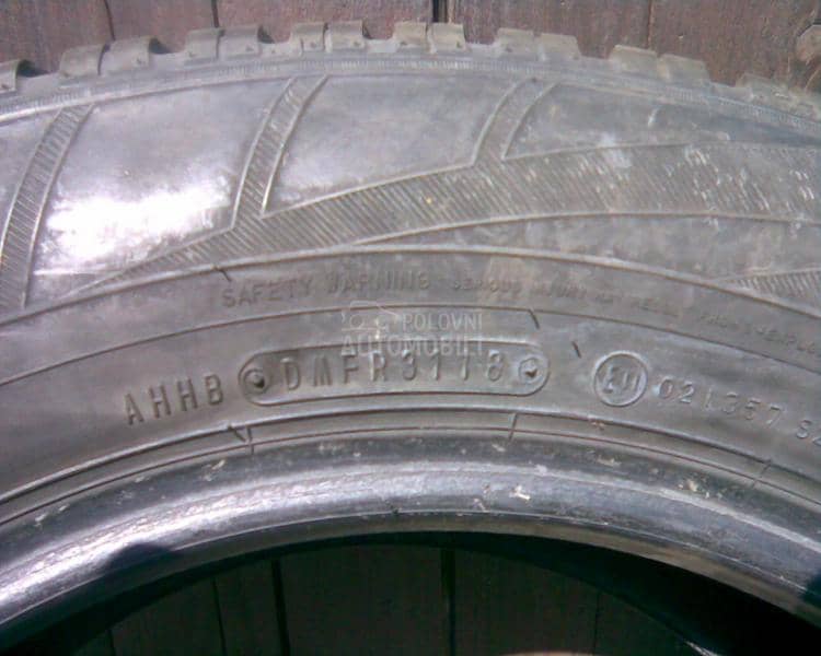Falken 215/65 R16 Zimska