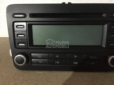fabricki radio za Volkswagen Golf 5