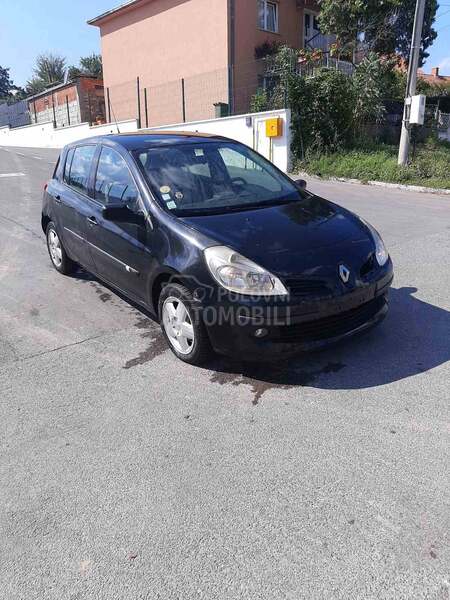 Renault Clio 1.5DCI 2009. god. -  kompletan auto u delovima