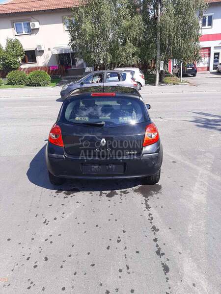 Renault Clio 1.5DCI 2009. god. -  kompletan auto u delovima