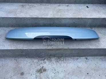 Trece stop svetlo za Renault Clio od 1998. do 2007. god.