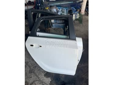 zadnja desna vrata za Opel Astra J od 2009. do 2016. god.