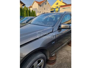 RETROVIZOR SA KAMEROM W 212 za Mercedes Benz E 200, E 220, E 250 ... od 2009. do 2013. god.