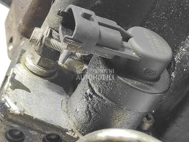 SENZOR PRITISKA GORIVA za Volvo XC90