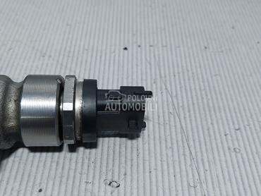 SENZOR PRITISKA GORIVA za Opel Corsa D