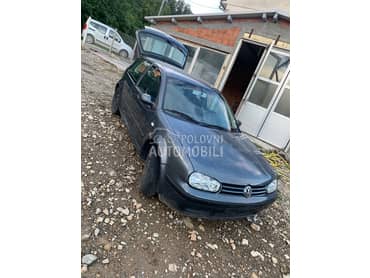 prednji branik za Volkswagen Golf 4 od 1998. do 2004. god.