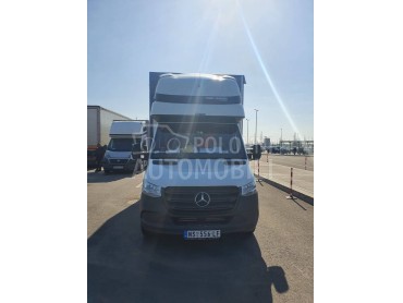 Staklo Mercedes bocno