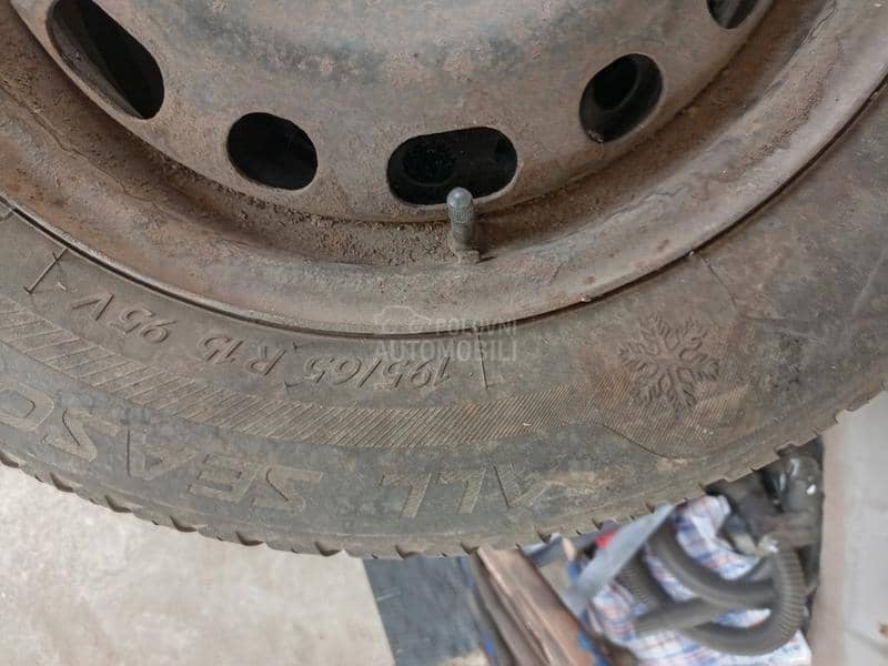 Riken 195/65 R15 Zimska