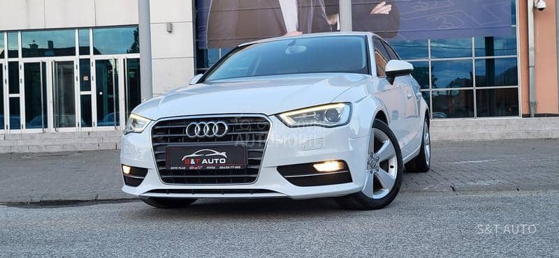 Audi A3 1.6TDI N.A.V/LED/XEN