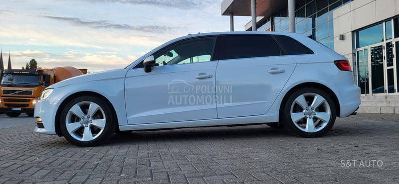 Audi A3 1.6TDI N.A.V/LED/XEN