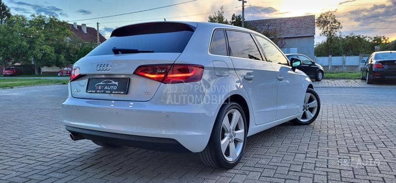 Audi A3 1.6TDI N.A.V/LED/XEN