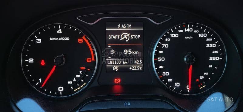 Audi A3 1.6TDI N.A.V/LED/XEN