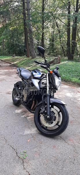 Yamaha xj6