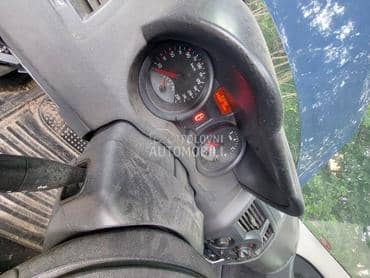 Kilometar sat - brzinomer za Renault Megane