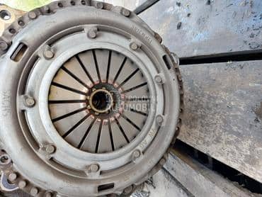 motor 2.0tdi 16v BKD za Škoda Superb od 2004. do 2008. god.