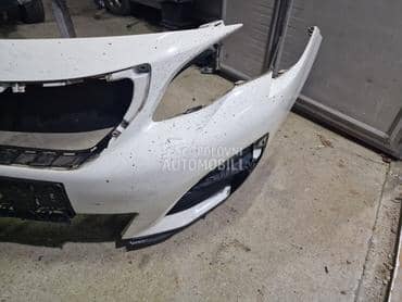 Branik za Peugeot 3008 od 2016. do 2020. god.