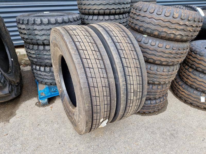 Bridgestone 315/80 R22.5 Sve sezone