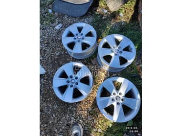 Škoda Fabia -  kompletan auto u delovima