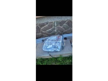 levi far za Opel Agila od 2000. do 2007. god.