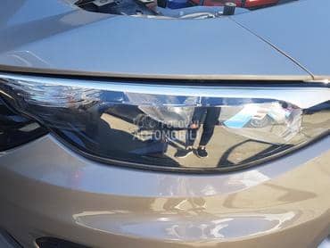 Levi far za Fiat Tipo