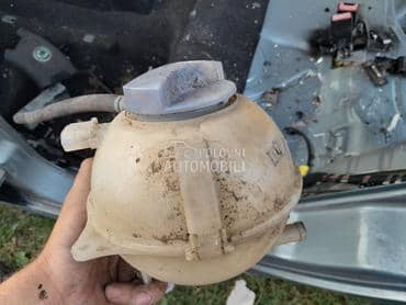 Posuda za vodu za Škoda Fabia od 2000. do 2012. god.