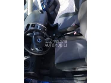 Kompletan enterijer za Fiat Sedici od 2006. do 2020. god.